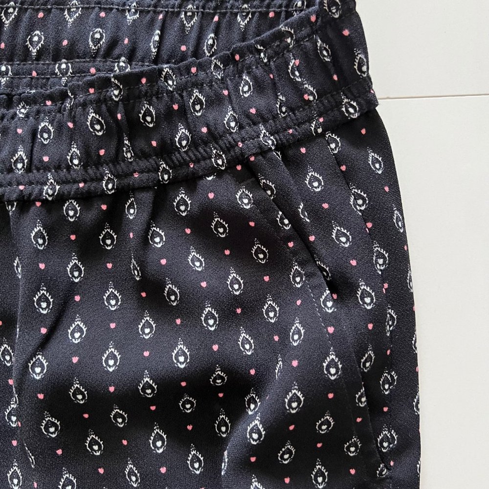 LOFT fluid Black Wide-Leg Pants with White Teardrop Print bandana print - Picture 4 of 4